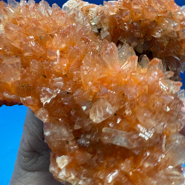 Red Heulandite with Stilbite – 51g