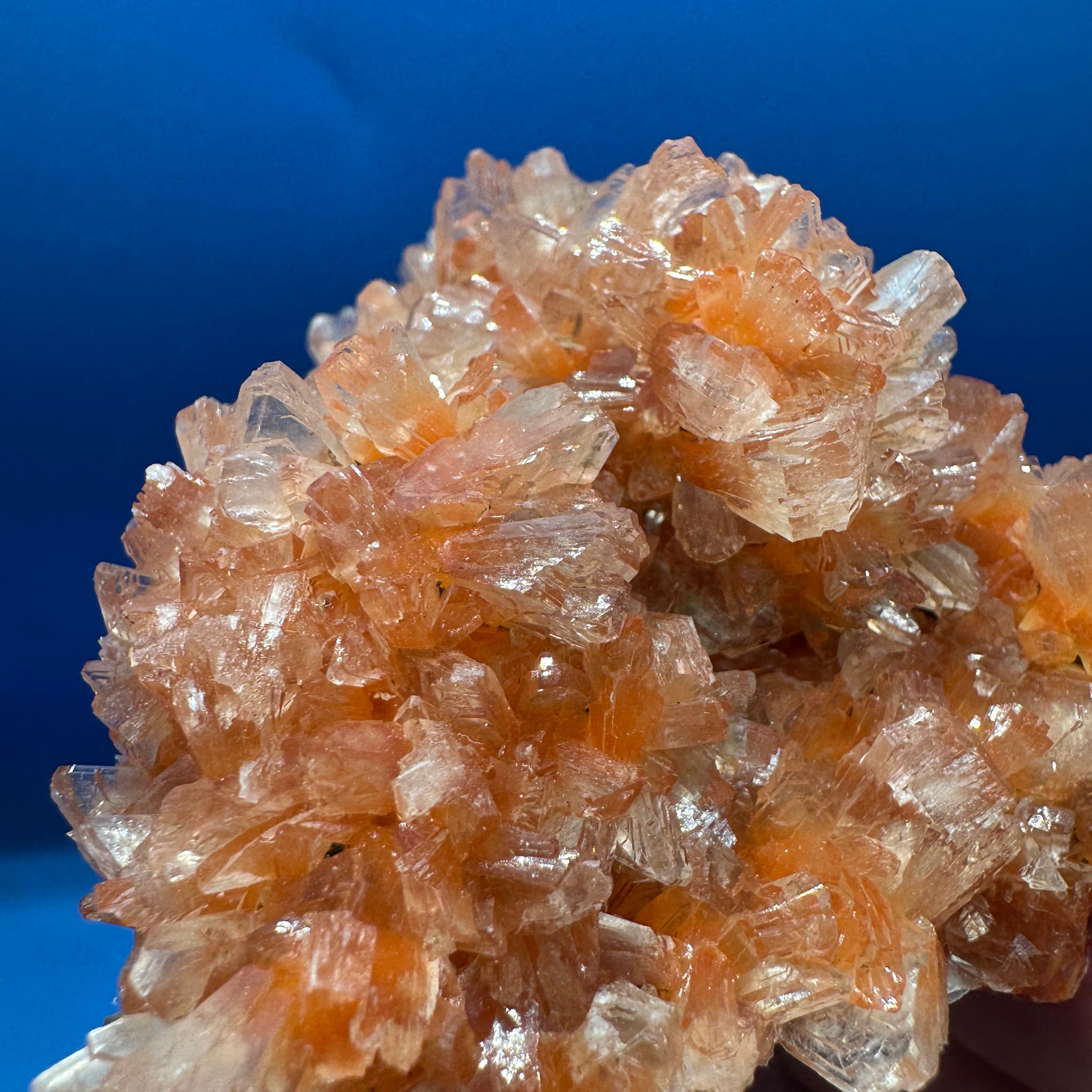 Red Heulandite with Stilbite – 48g