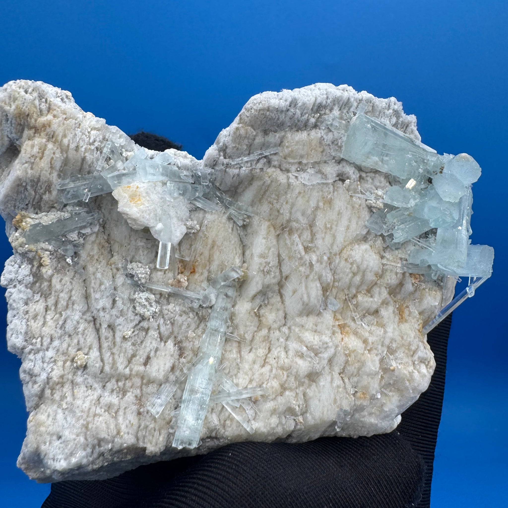 Aquamarine Specimen - 261g