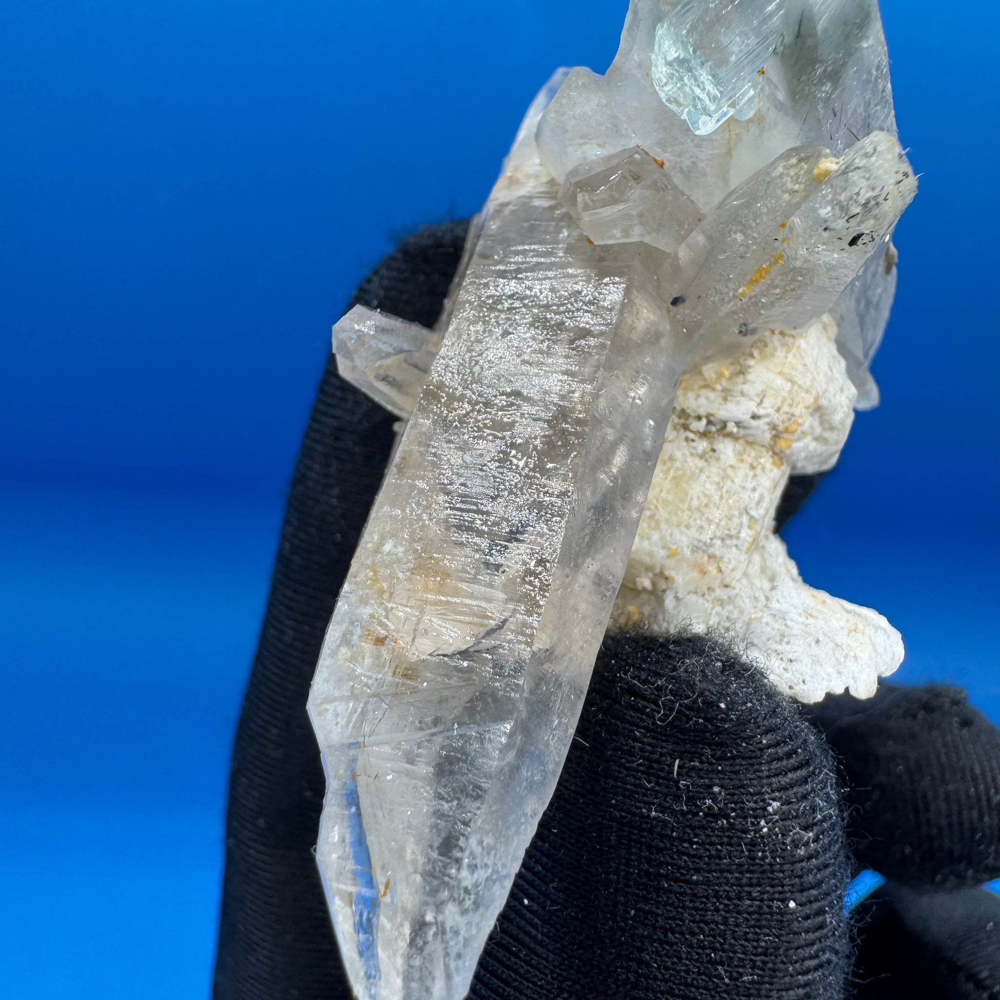 Quartz Specimen - 37g