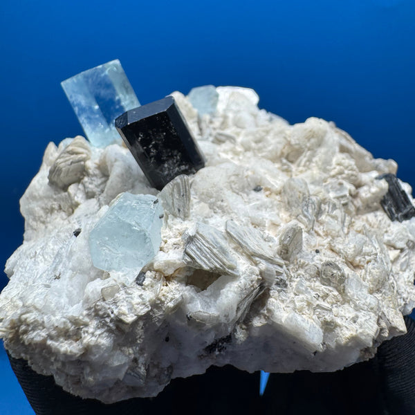 Aqumarine Specimen - 214g