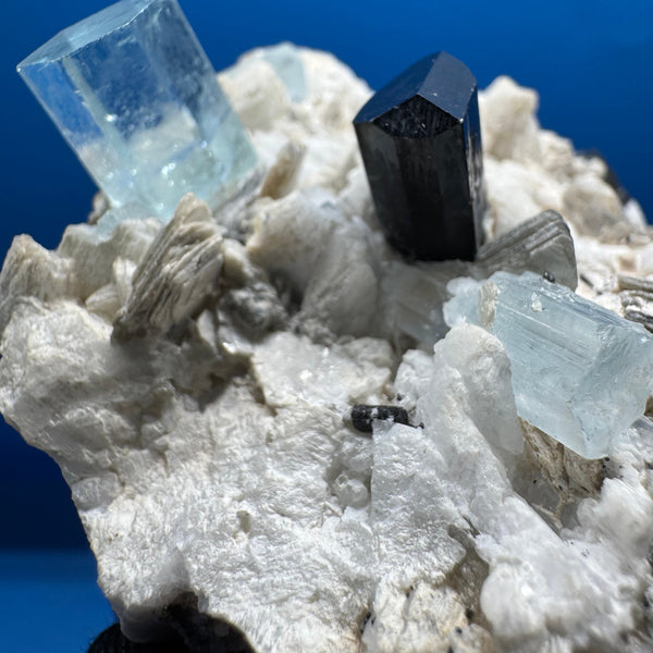 Aqumarine Specimen - 214g