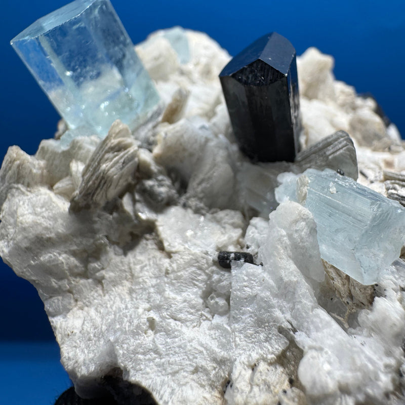 Aqumarine Specimen - 214g