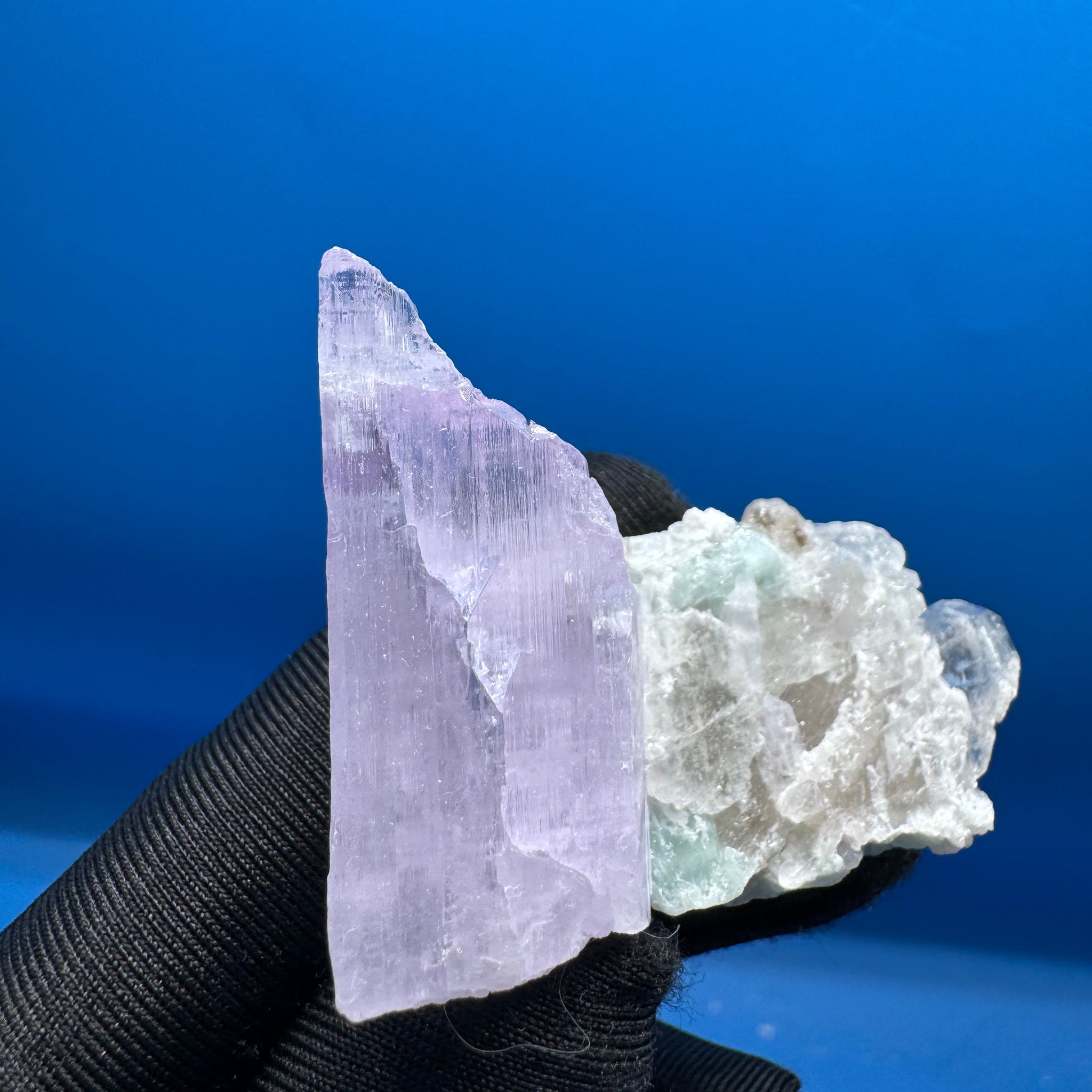Kunzite Specimen - 28g