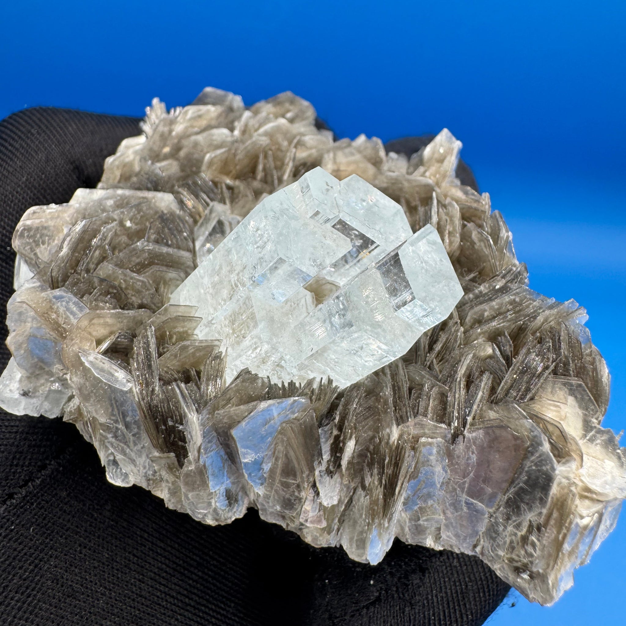 Aquamarine Specimen - 99g