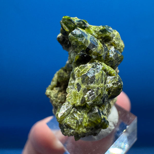 Garnet Specimen - 10g