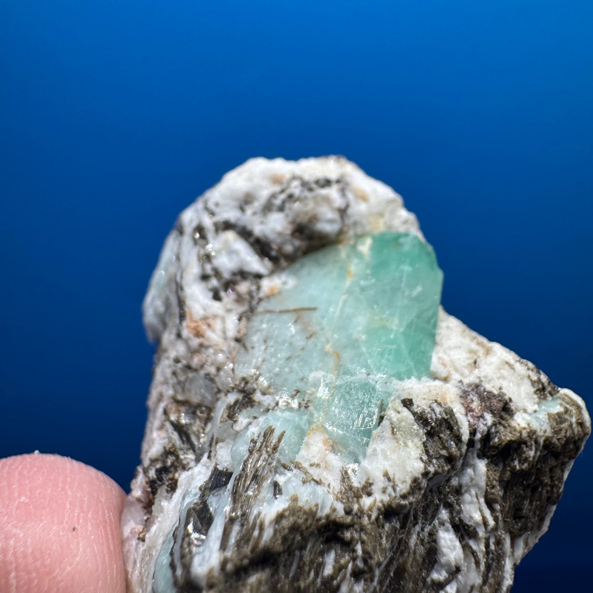 Emerald Specimen - 45g