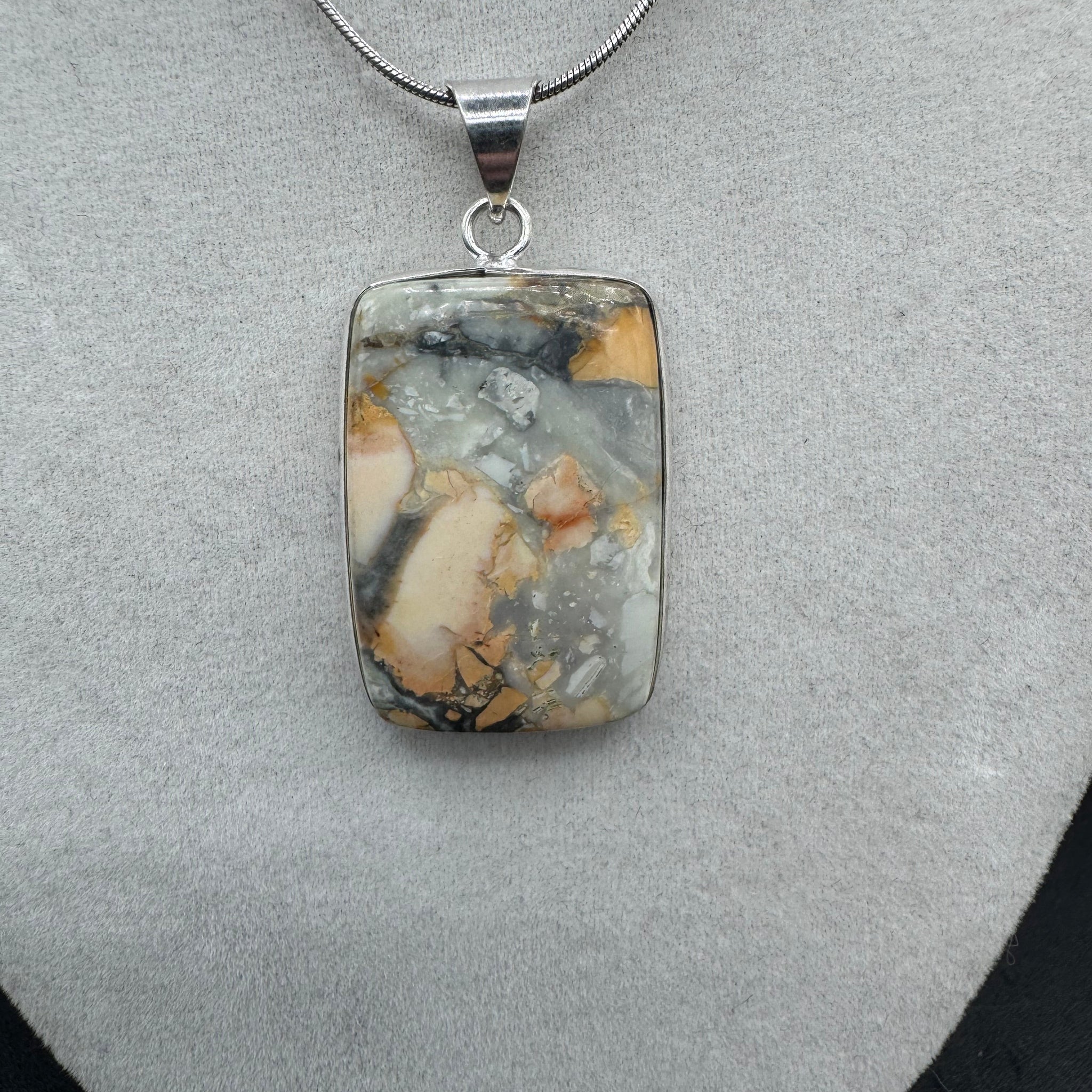 Pendant - Item 21