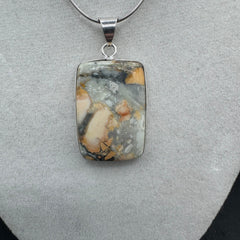 Pendant - Item 21