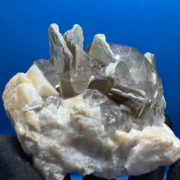 Quartz and Mica Specimen - 448g