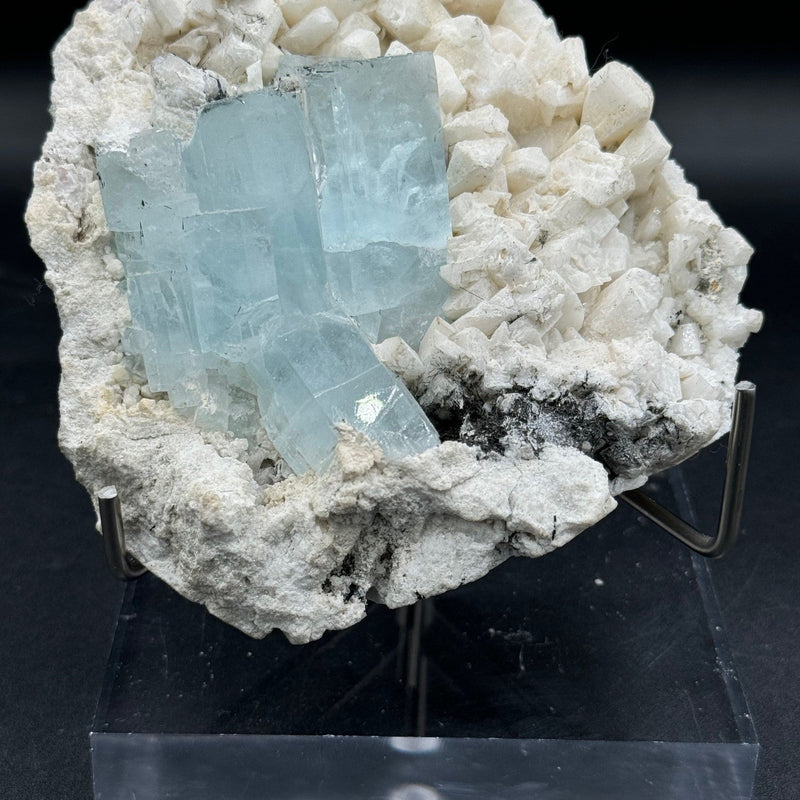 Aquamarine Specimen - 611g