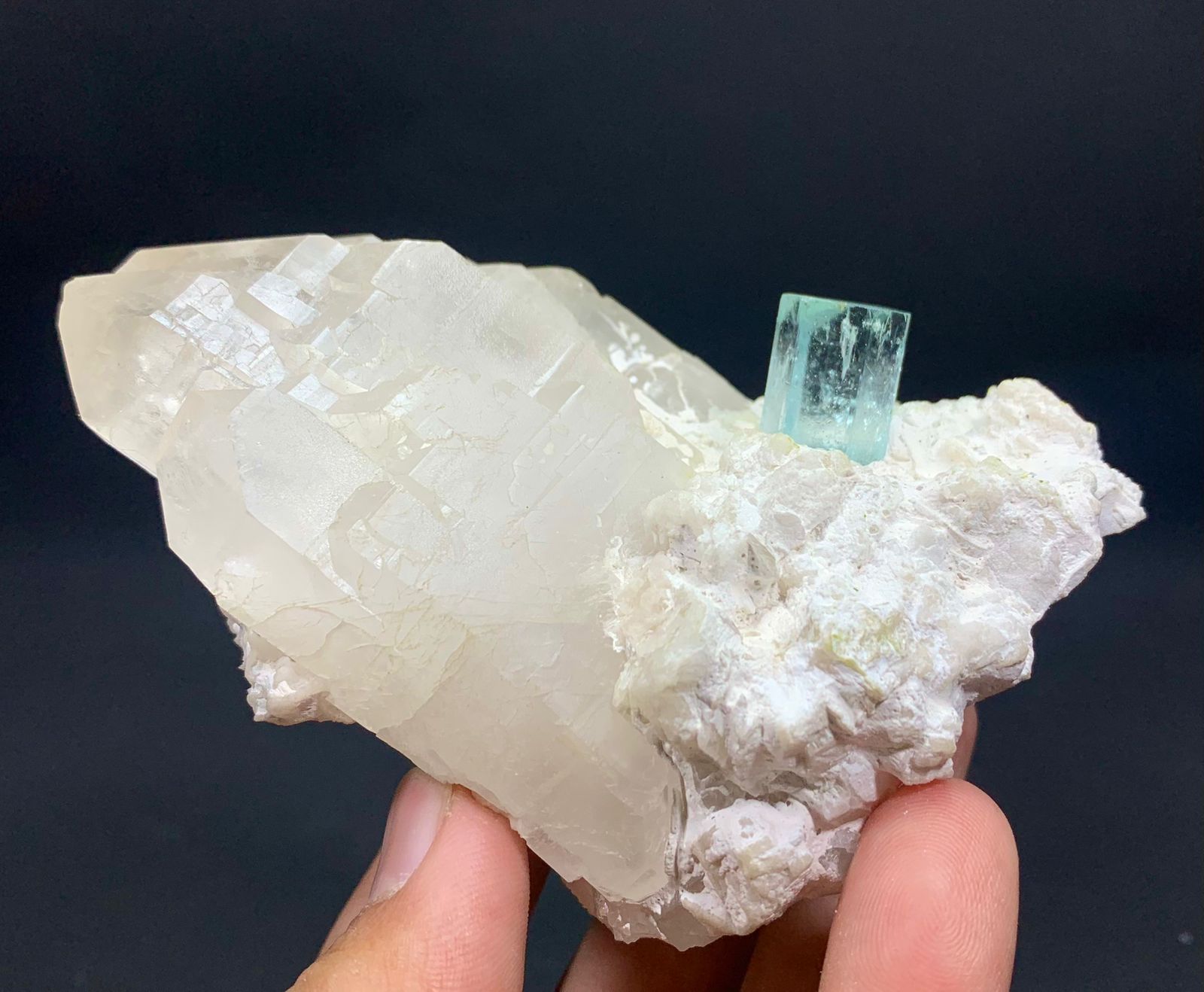Aquamarine Specimen - 445g