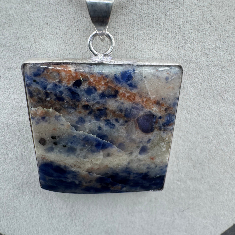 Pendant - Item 12