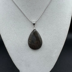 Pendant - Item 9
