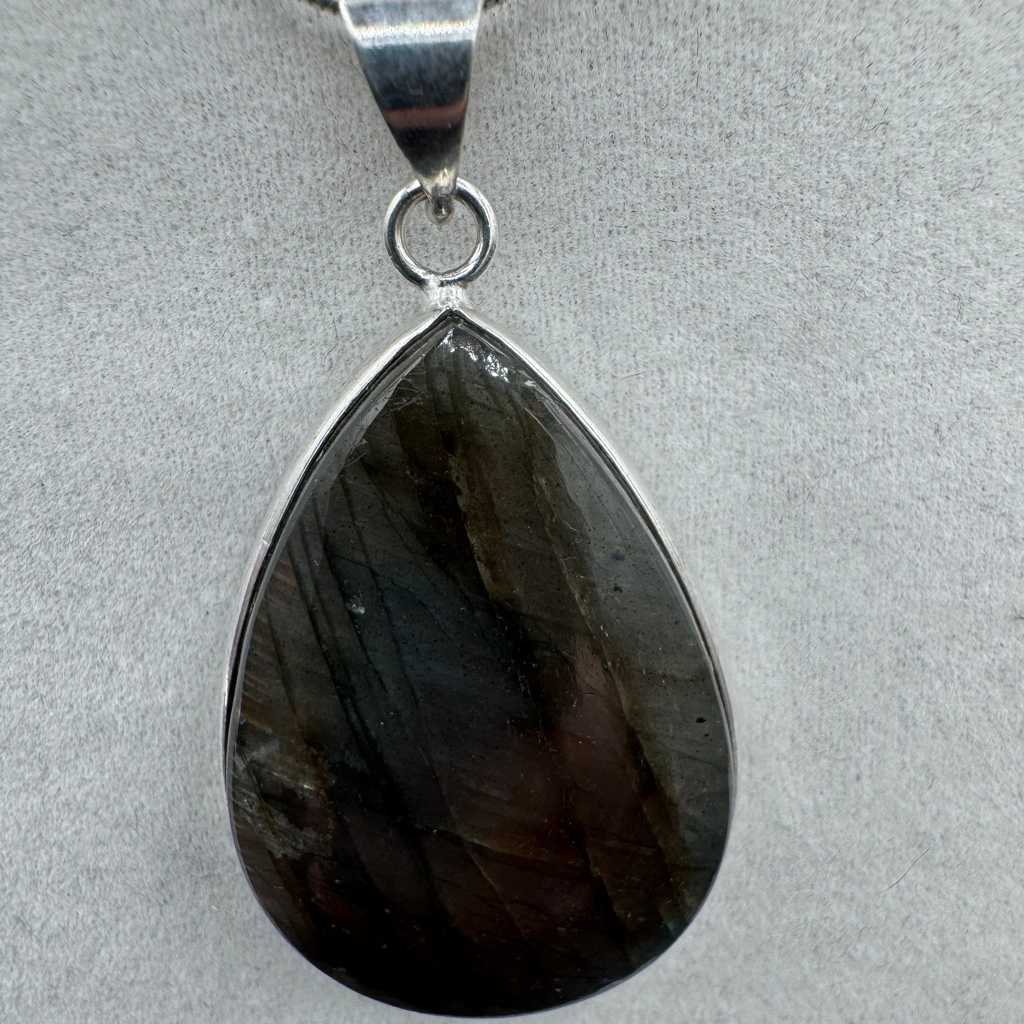 Pendant - Item 9