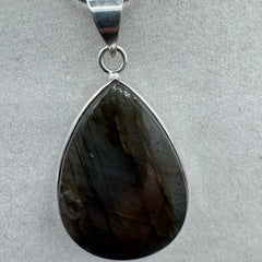 Pendant - Item 9