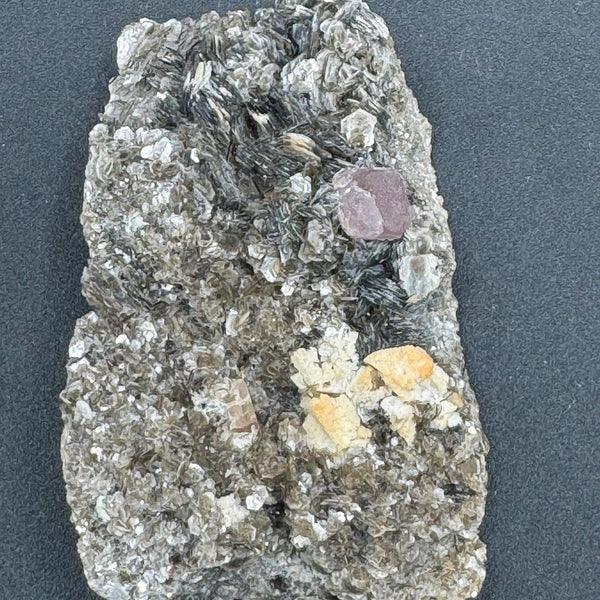 Pink Appetite Specimen - 130g