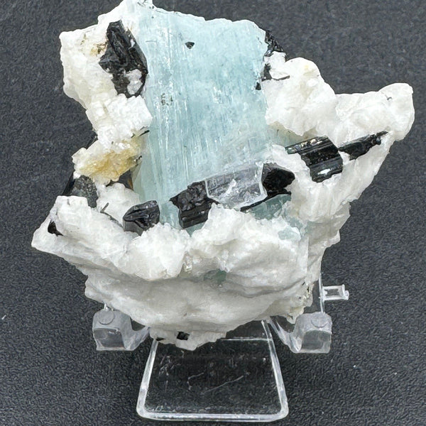Aquamarine Specimen - 38g