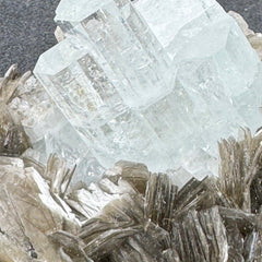 Aquamarine Specimen - 61g