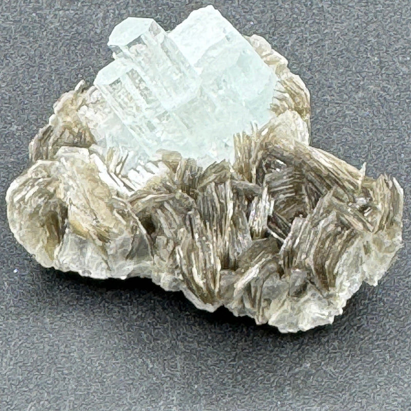 Aquamarine Specimen - 61g