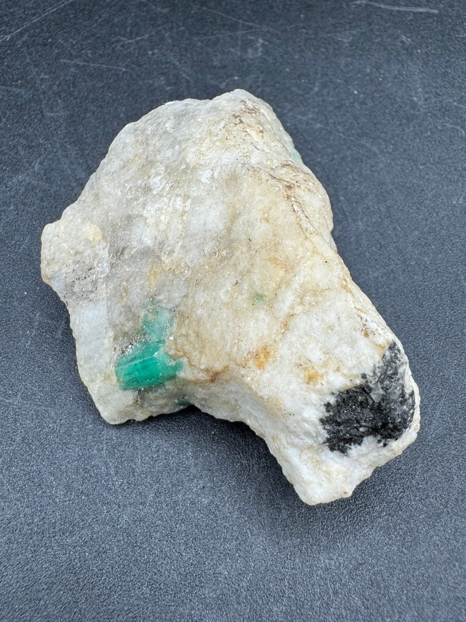 Emerald Specimen - 92g