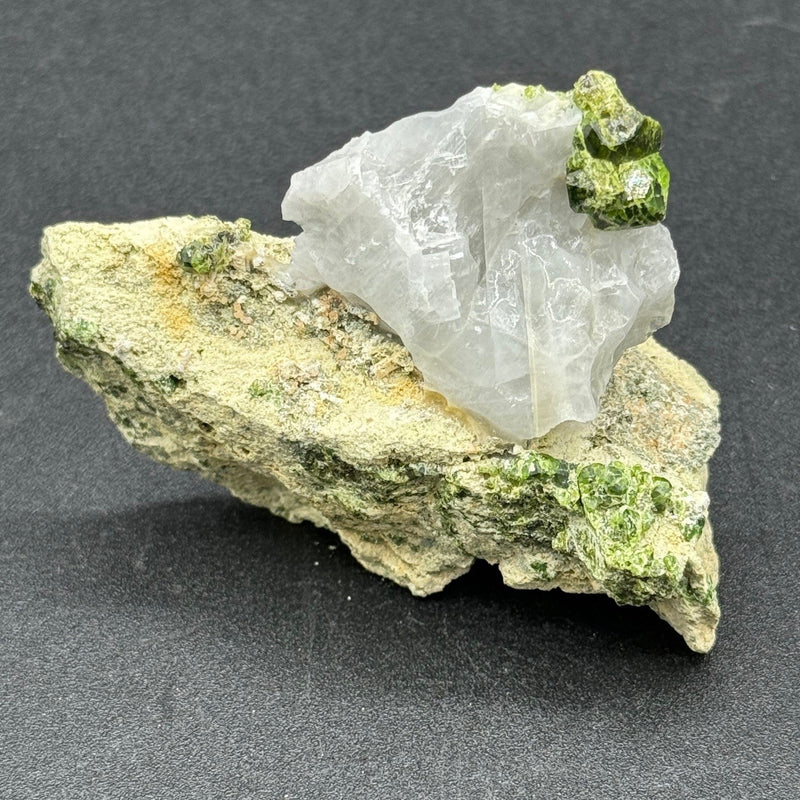 Green Garnet Specimen - 75g