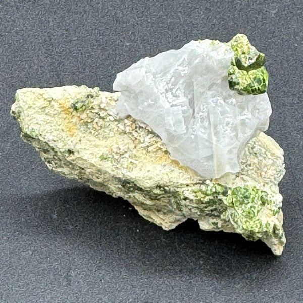 Green Garnet Specimen - 75g