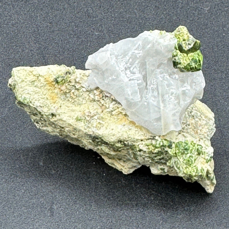 Green Garnet Specimen - 75g