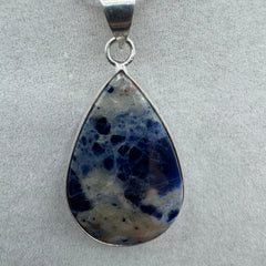 Pendant - Item 19