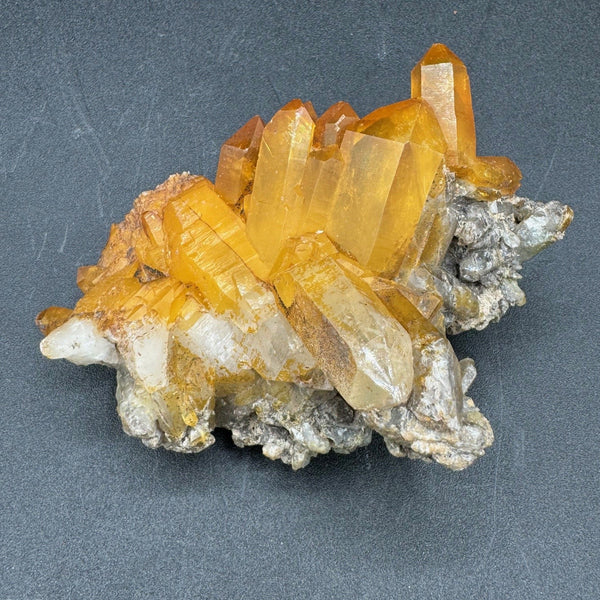 Iron Stained Quartz - 180g